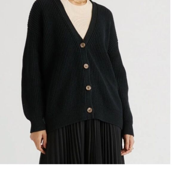Quince 100% Organic Cotton Oversized Boyfriend Cardigan Black XS - Picture 1 of 9